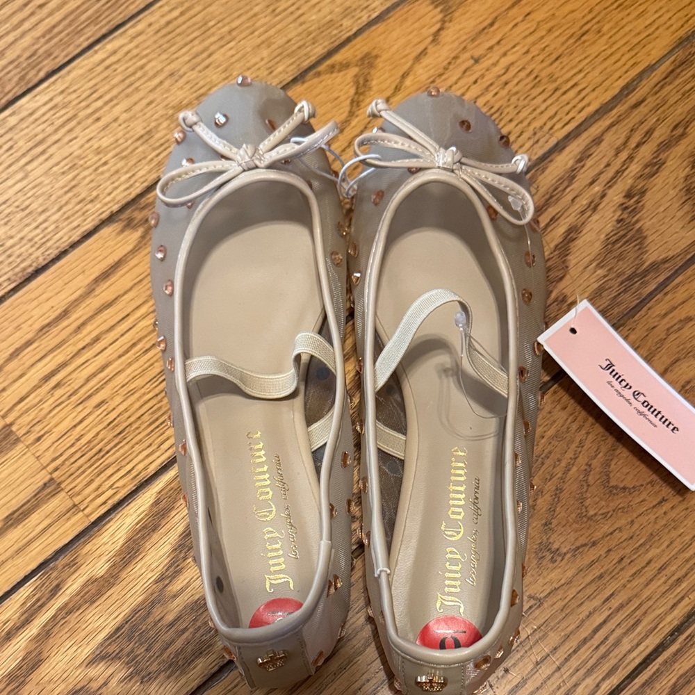 Juicy Couture Beige Studded Flats
